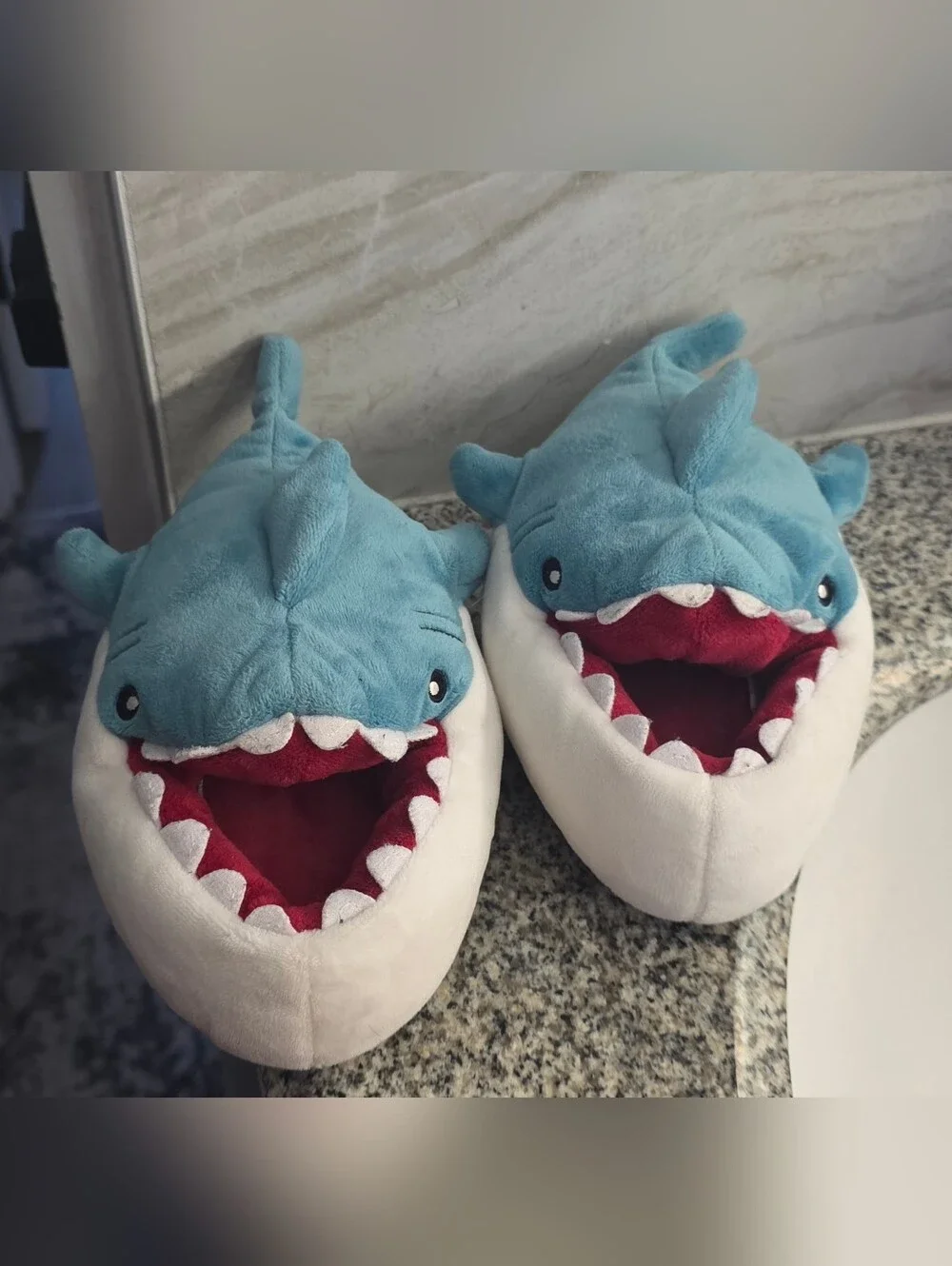 Cat & Jack Toddler Bruce Shark Loafer Slippers Blue 7T-8T: Non-Marking Sole